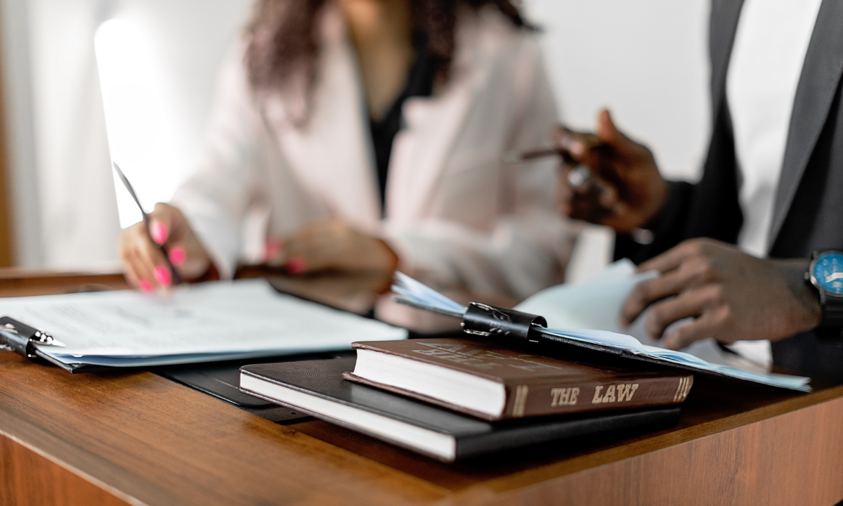 Contractual Clarity: The Backbone of Strong Business Relationships